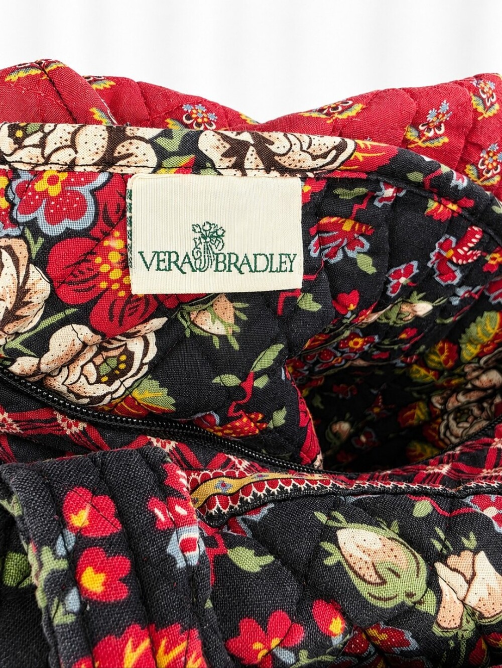 👜 Vera Bradley Black Red Floral Quilted Large Tote Shoulder Bag Vintage Style - Picture 2 of 5
